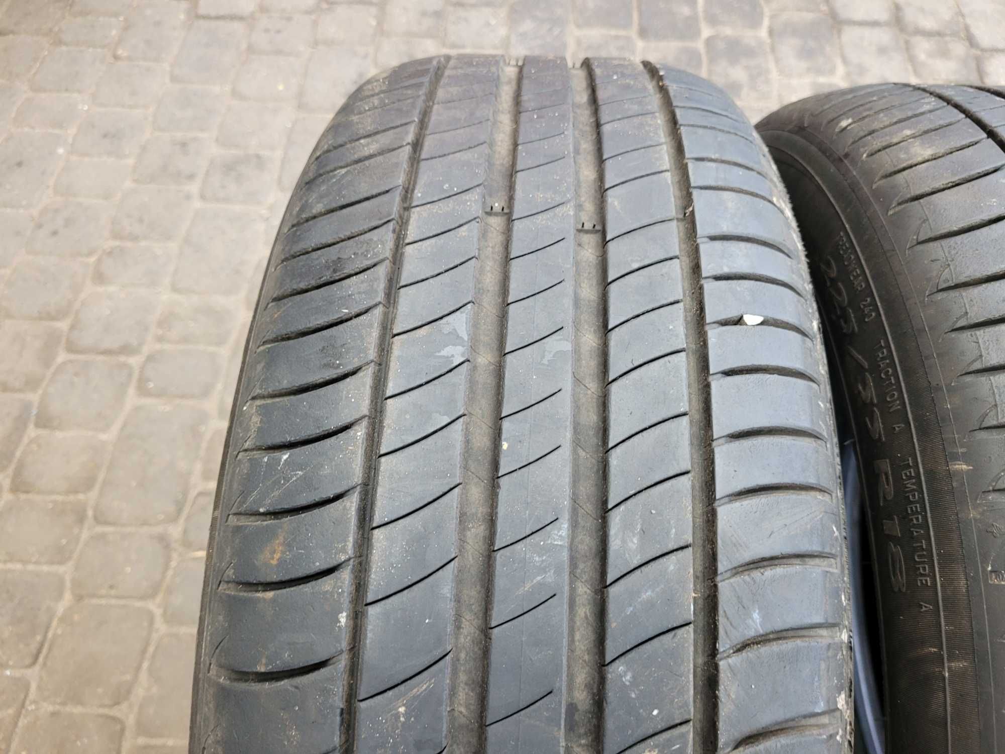 225 / 55  R  18  Michelin    Lato/Komplet