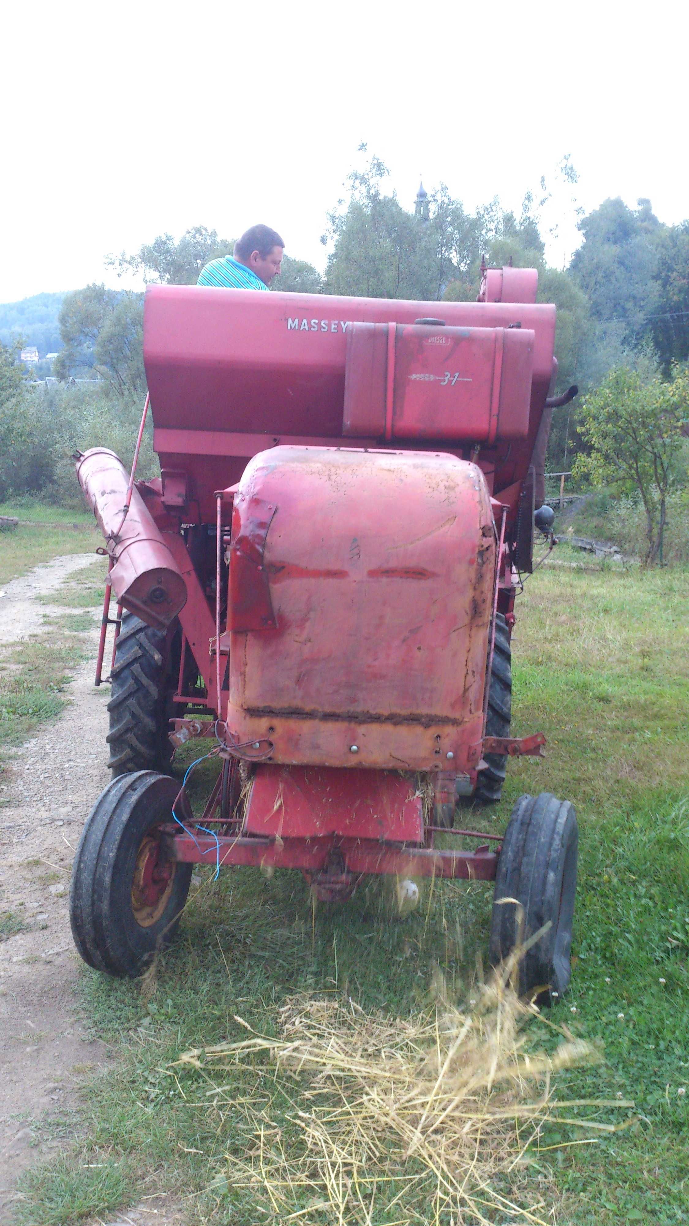 Kombajn zbożowy massey ferguson 31 sprawny w ciągłym użytku