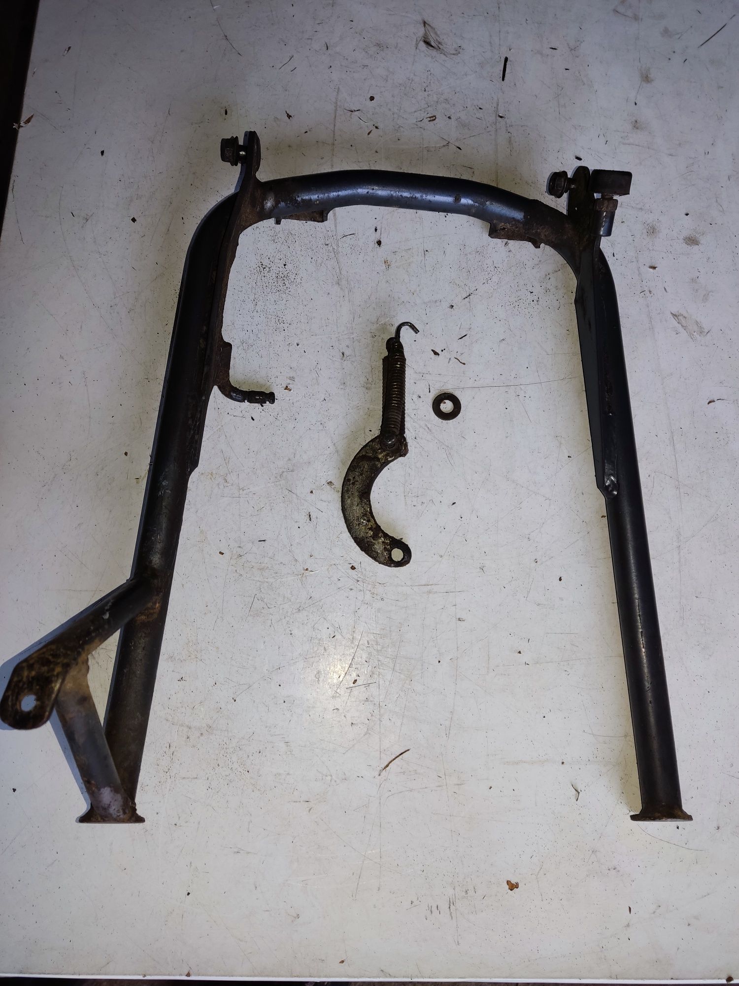 Ktm lc4 stopka centralna