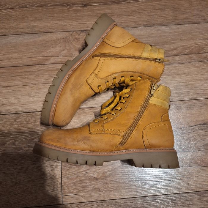 Trzewik Lasocki Young River r.38