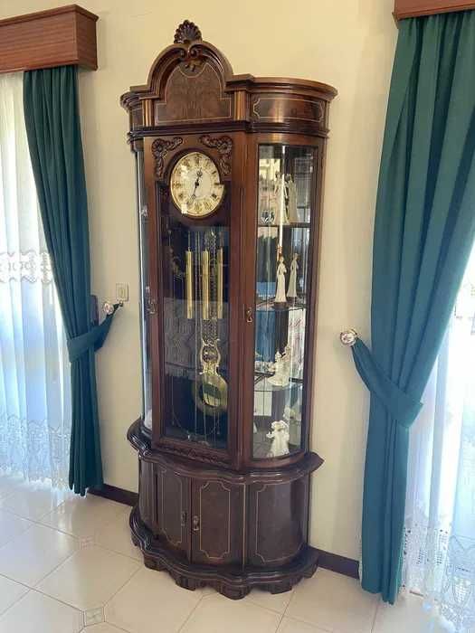 VENDE-SE RELÓGIO DE CHÃO VINTAGE