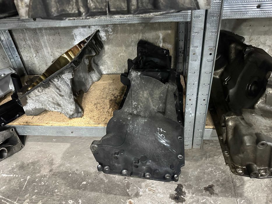 Поддон двигателя BMW E60 E90 F10 f30 F25 E70 F15