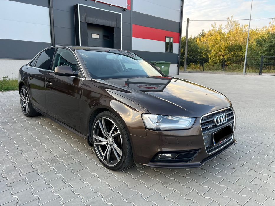 Audi a4 b8 2.0TDI 177km 4x4 Quattro Automat Sedan LED sportline