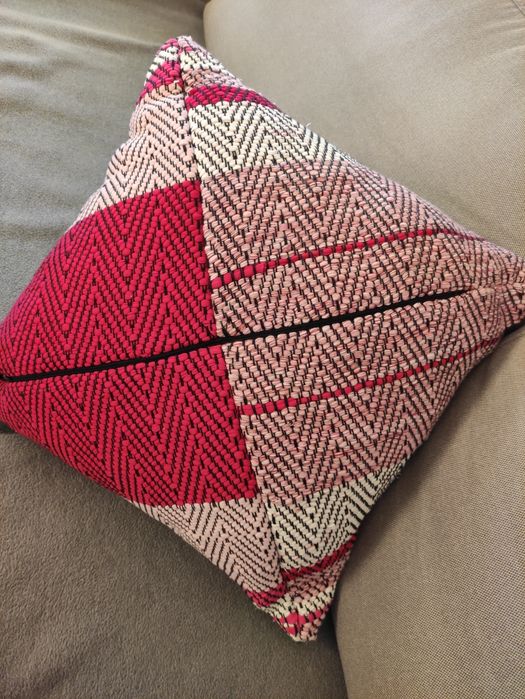 Ręcznie tkana poduszka dekoracyjna