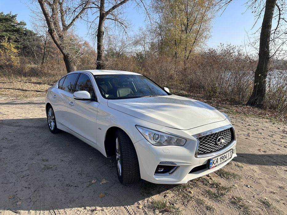 Продам Інфініті Q50