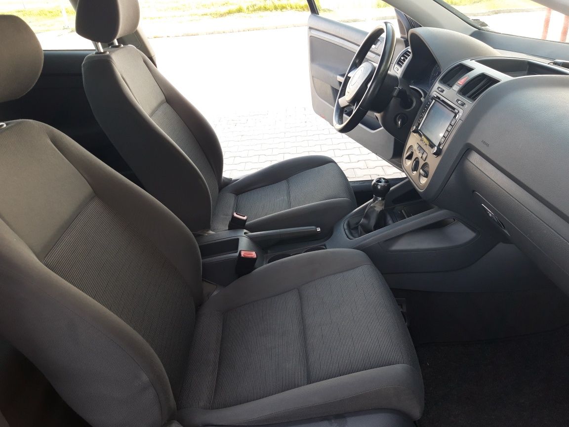 Volkswagen golf V 2005 1.4 klima bezwypadkowy z Niemiec !