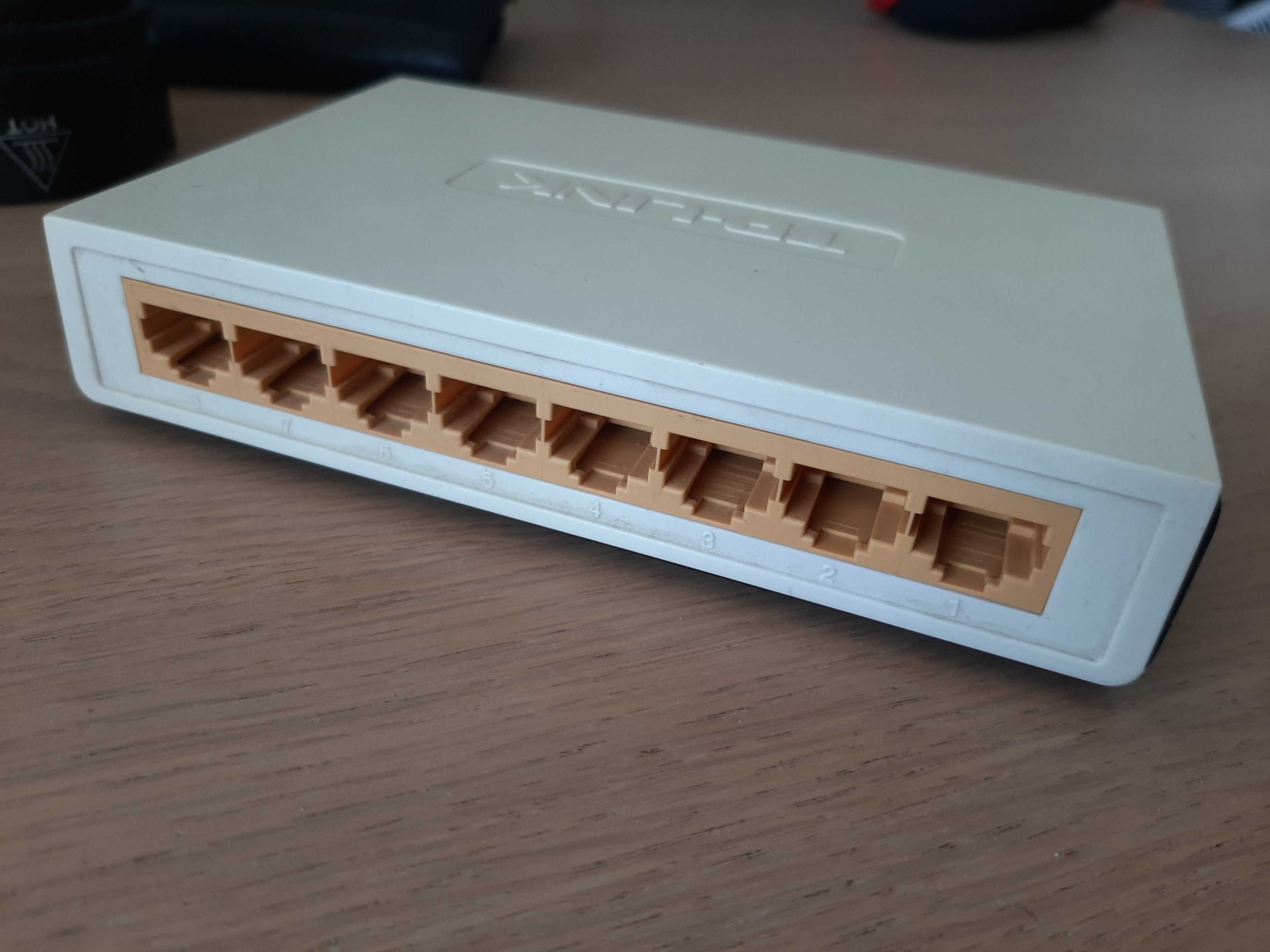 Switch sieciowy TP-Link 8p TL-SF1008D (8x10/100Mbit)