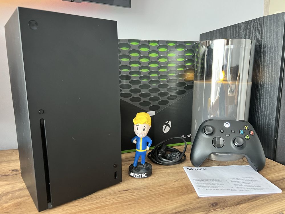 Xbox Series X 1TB PTM7950 Hall Effect jak nowa