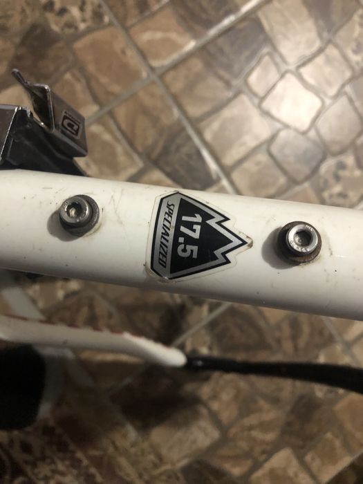 Рама Specialized 26 колесо , шатуны , касета , монетки , рулевая