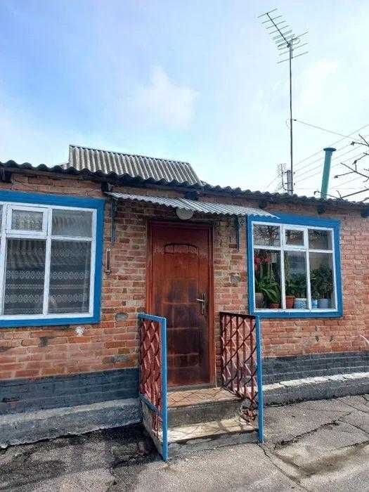 У продажу будинок на чотири кімнати