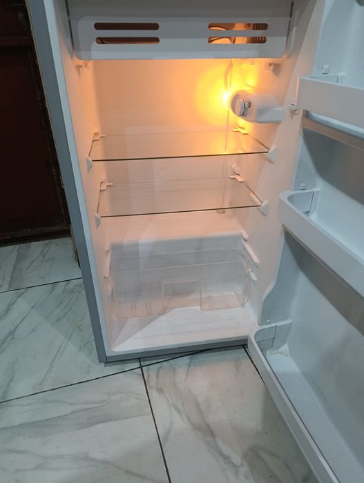 Холодильник Ardesto 85см.Недорого