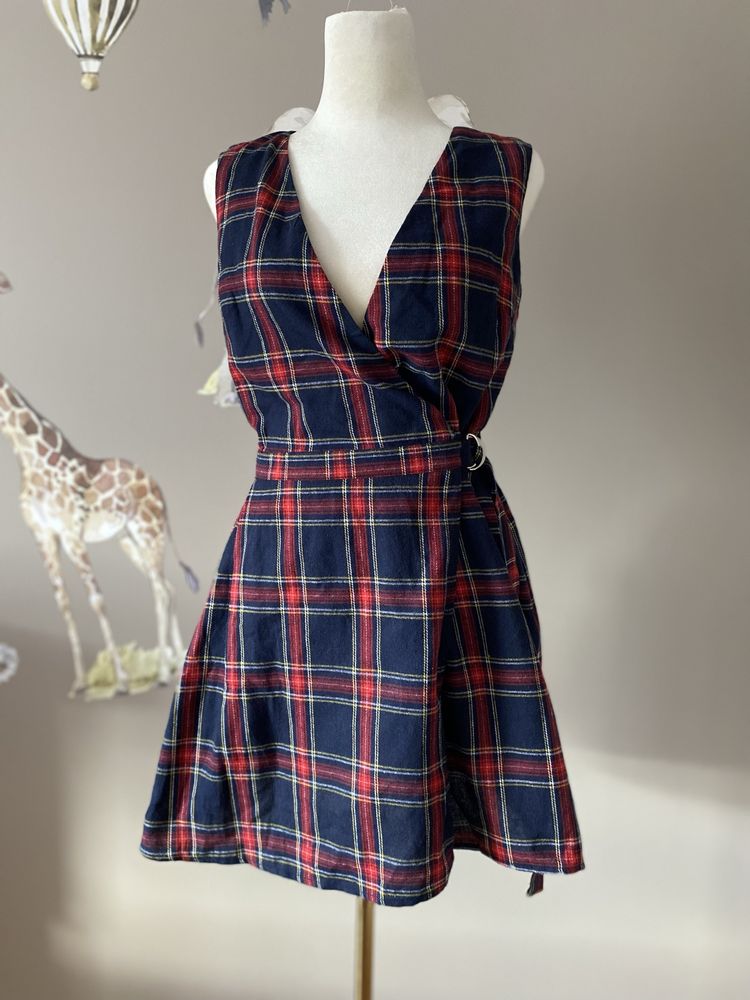 Sukienka w kratkę krótka grunge preppy nowa Missguided M