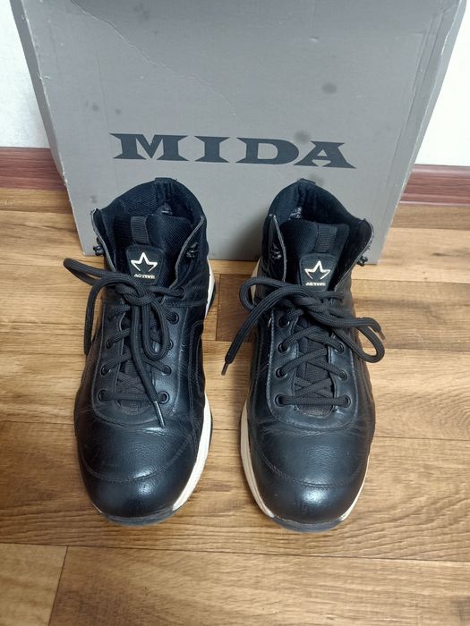 Мужские ботинки Mida