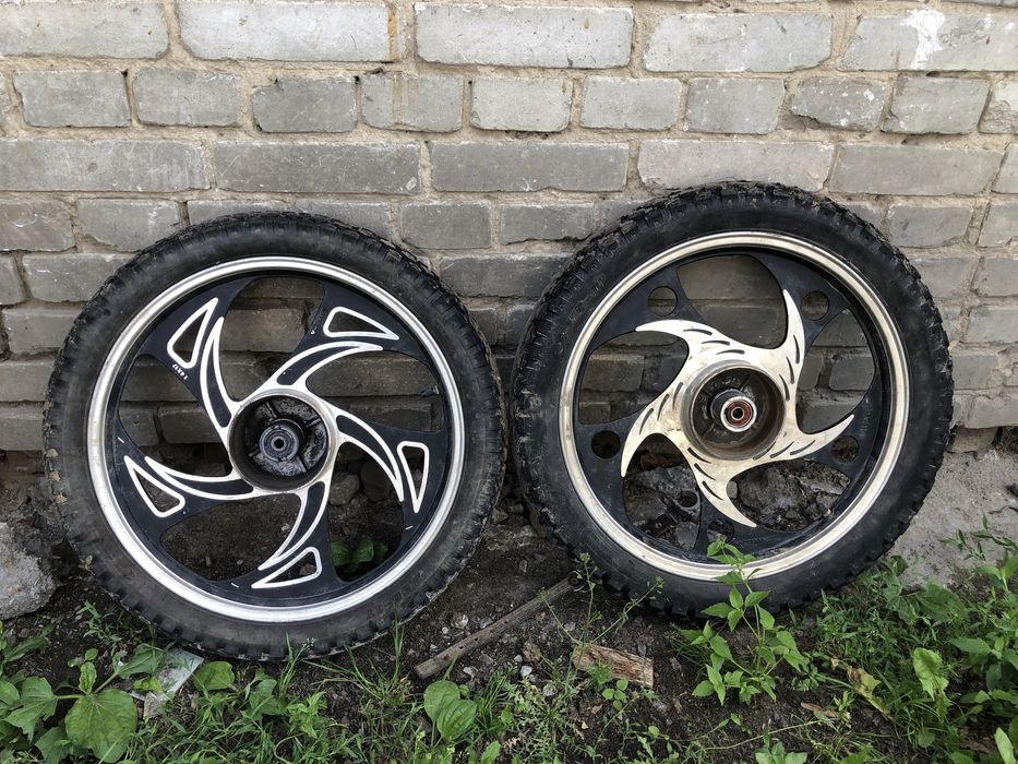 Колеса та диски альфа, дельта, запчастини до альфа, дельта, колеса