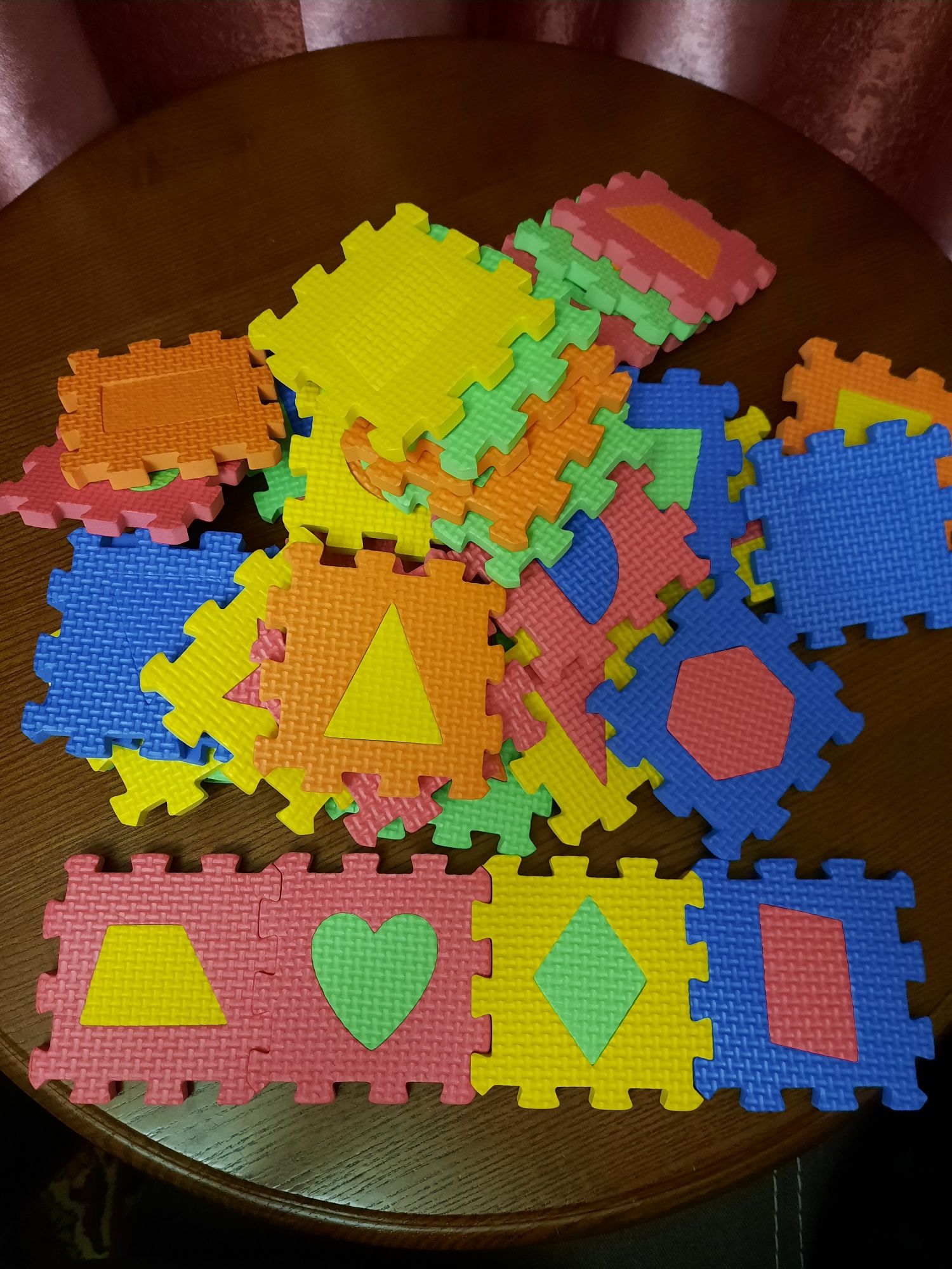 Іграшка Розвиваючі пазли форми кольори развивающие пазл игра