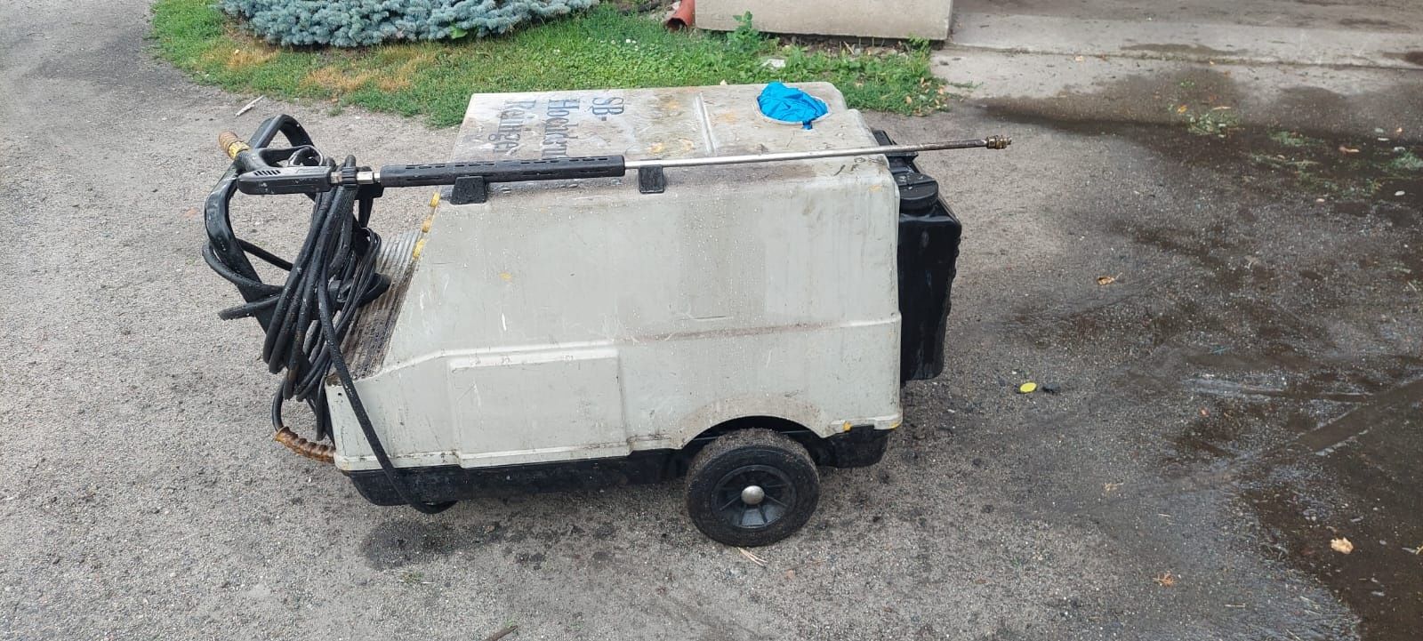 Kärcher hds 690 myjka