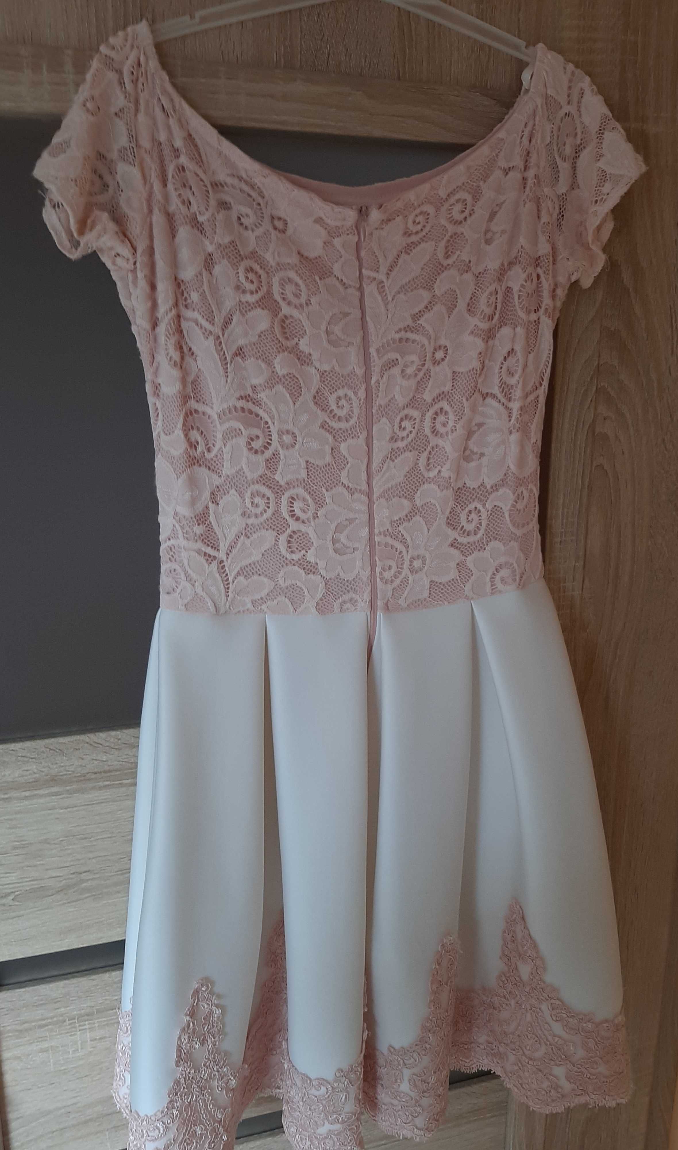 Sukienka bialo różowa Urszula Szyk 36