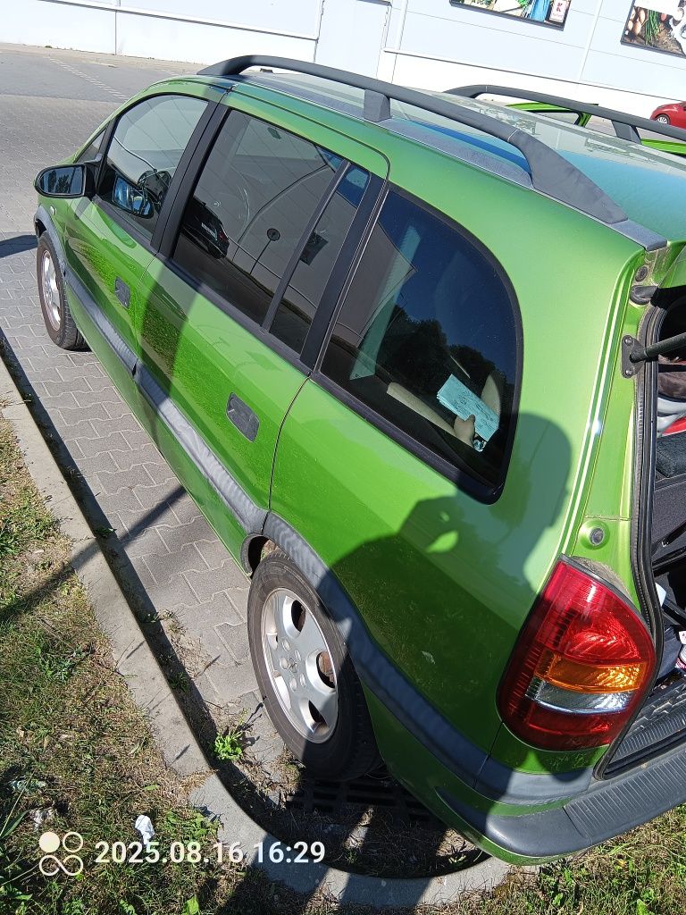 Opel Zafira A 1.8 benzyna