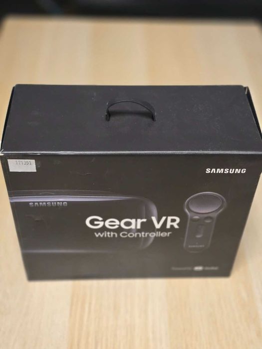 Samsung Gear VR z kontrolerem – stan idealny
