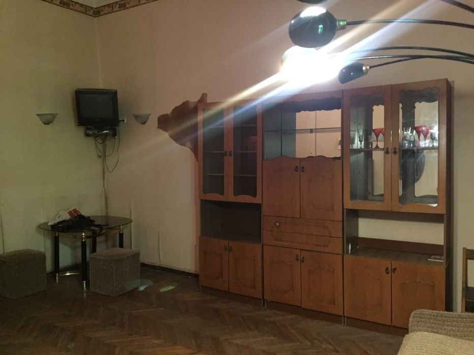 Здам 3х кімн кв під ремонт або склад, Солом'янський, Воробйова, 1/26