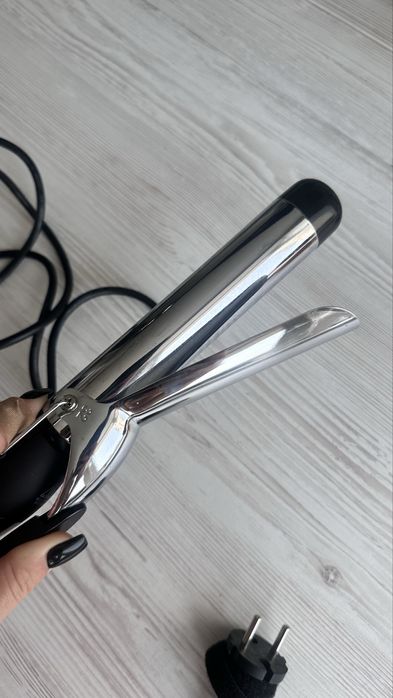 Плойка Be-Uni титанова 32 мм