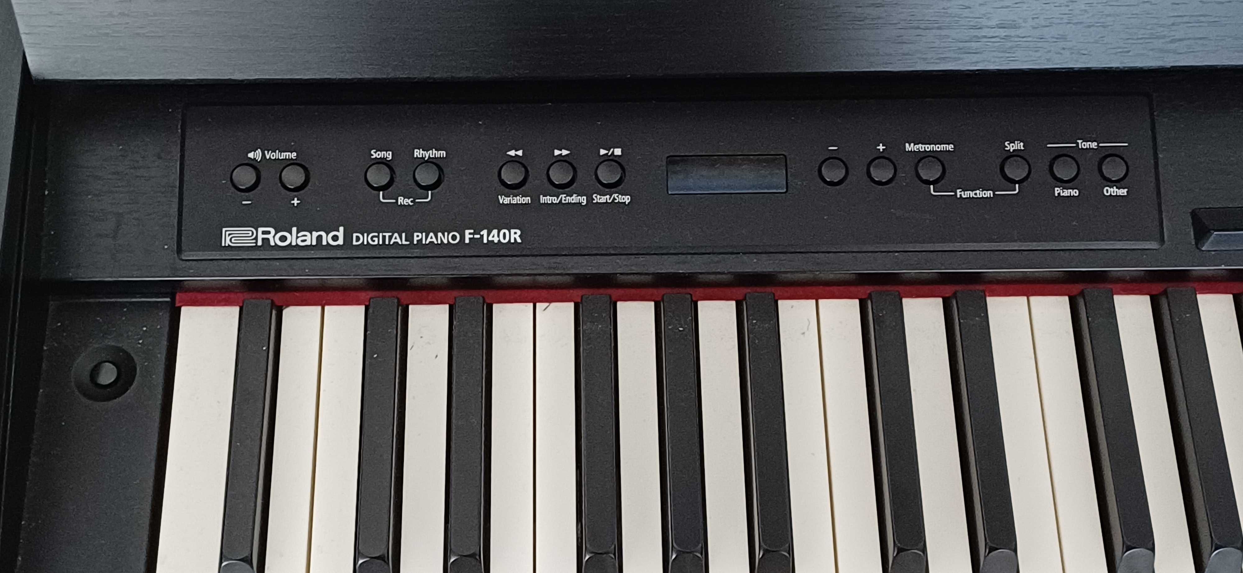 Piano Digital Roland F-140R