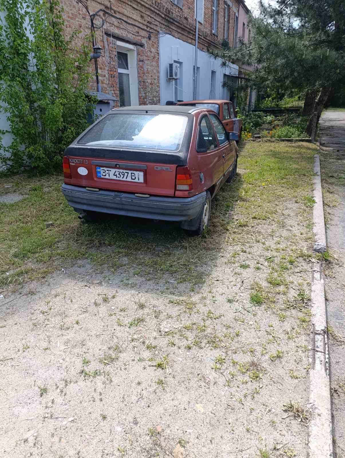 Легковий автомобіль