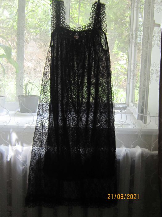 Продам кружевной пеньюар, черного цвета