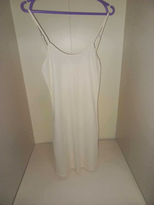 Kremowa bazowa sukienka/ halka Orsay rozmiar S