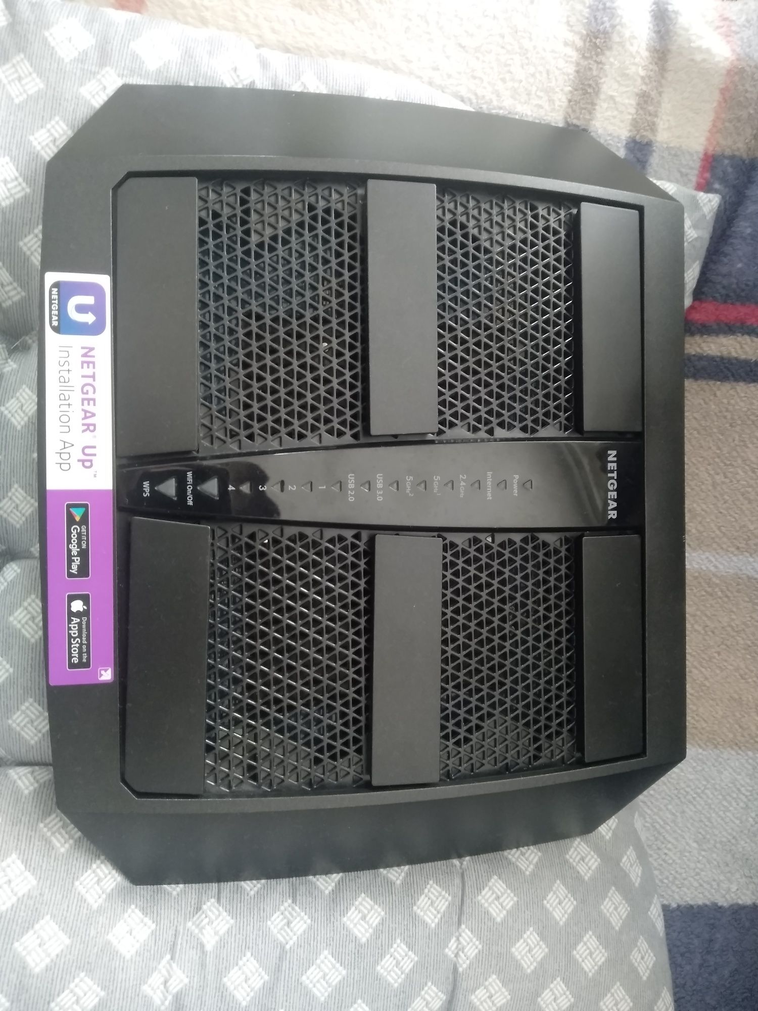 ТоNetgear R8000P роутер
