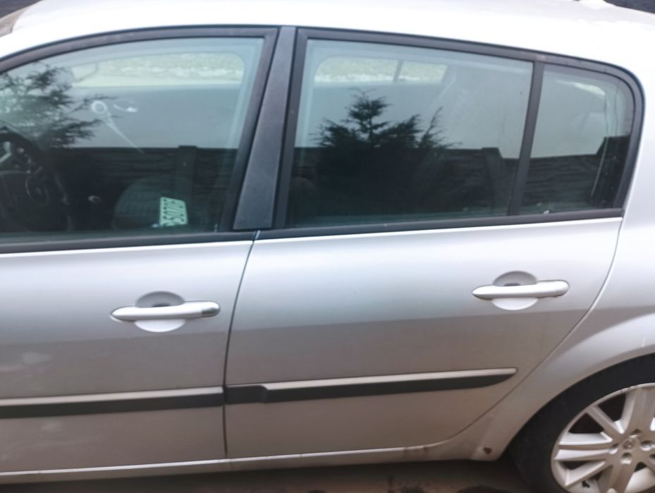Drzwi prawe lewe przód tył Renault Megane 2 ll Lift kombi ted69