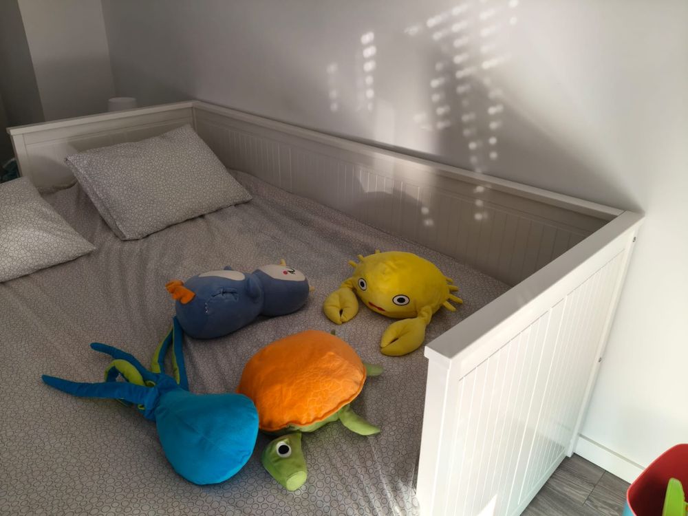 Cama hemnes -IKEA COM 3 gavetões