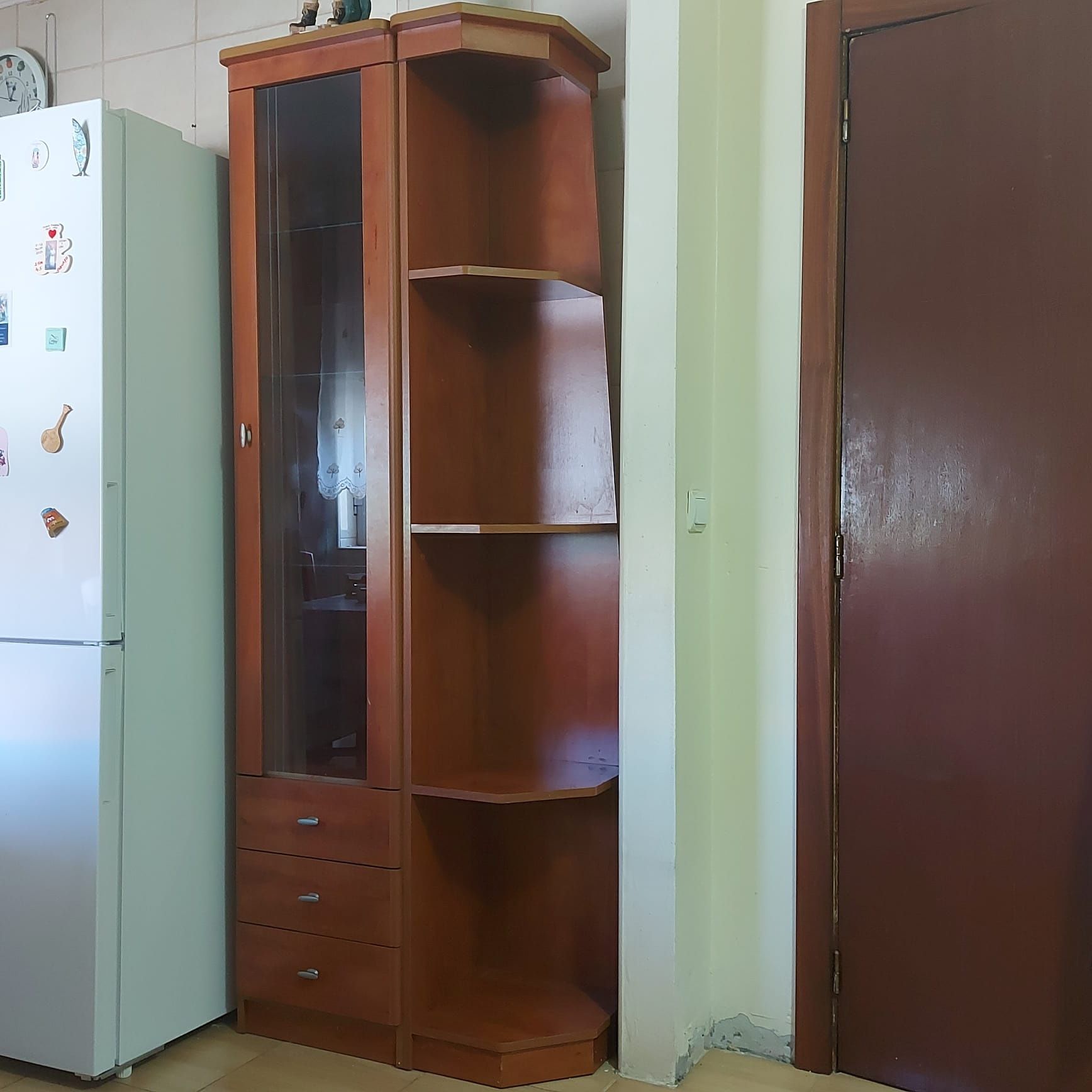 Mobília sala completa com mesa e cadeiras - urgente!