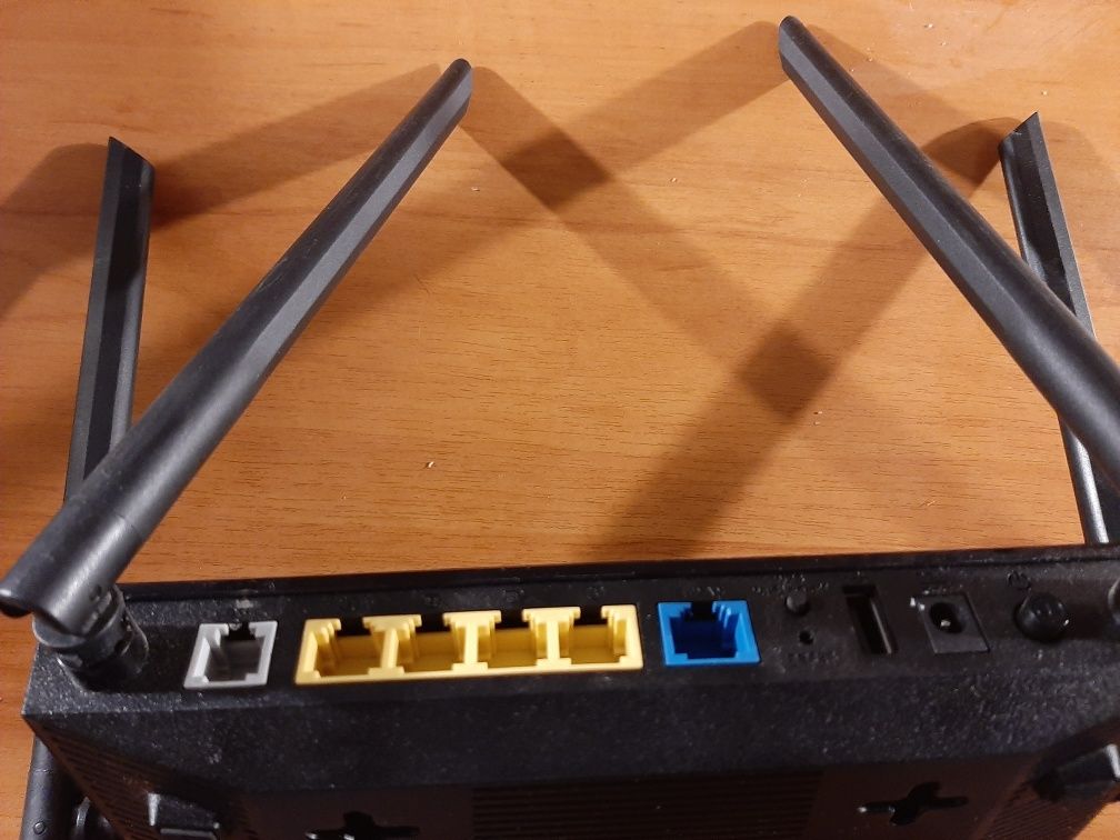 Modem-Router ASUS DSL-AC52U