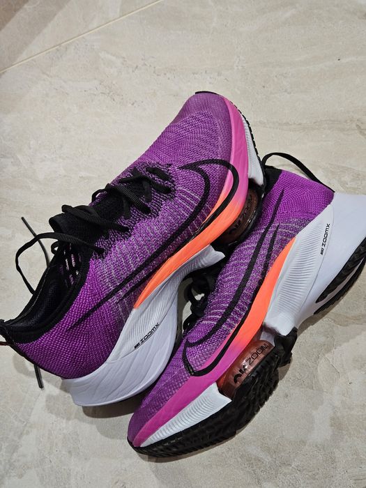 Кросівки жіночі бігові Nike Air Zoom Tempo Next% Violet
ОРИГІНАЛ
