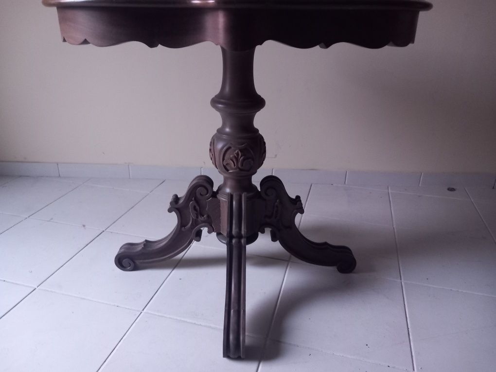 Mesa apoio maciça