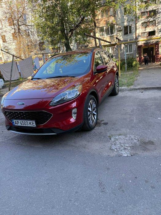 Ford Escape 2019 Titanium Hybrid 2.5L