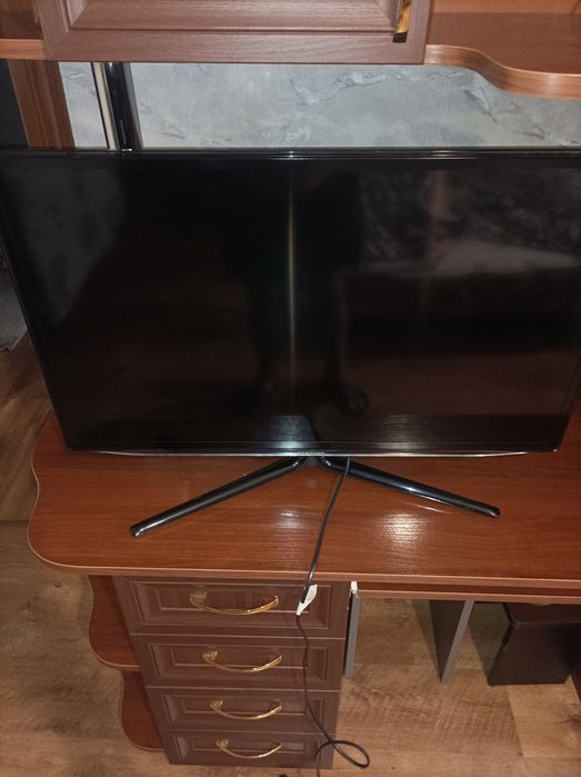 Продам самсун 6 серія оригінал смарт.