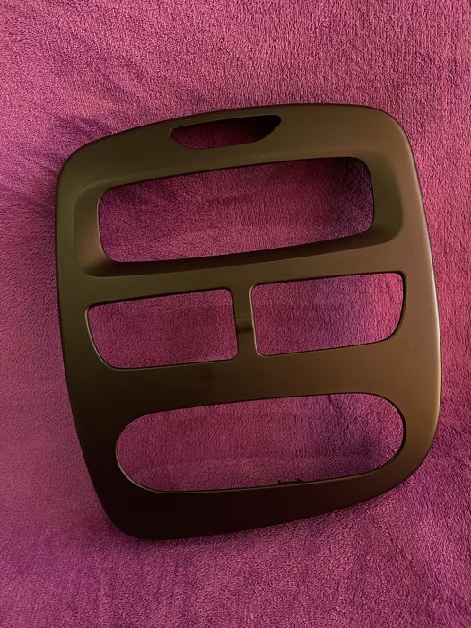 Radio Renault Clio 4 com molduras