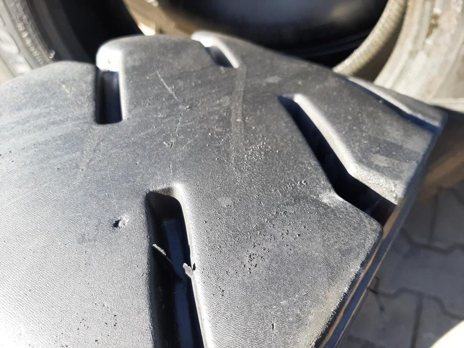 Opona używana przemysłowa 8.25R15 MICHELIN XZM 350zł W4620