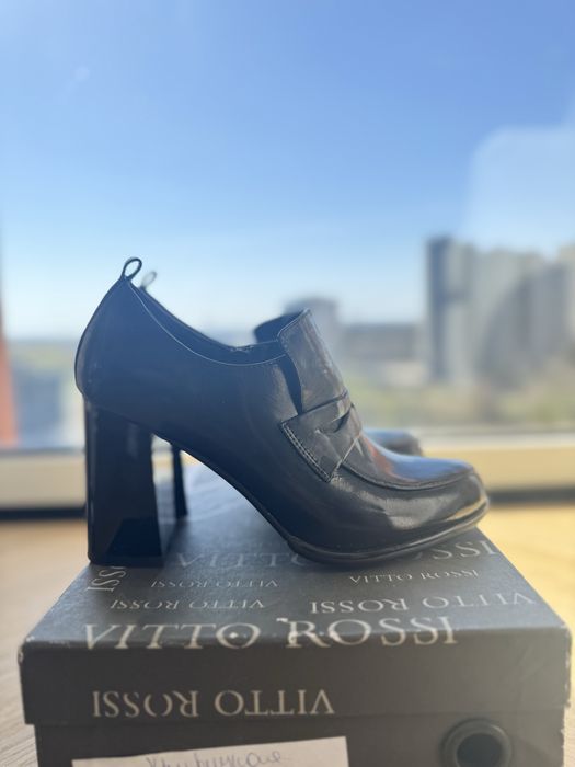 Туфлі жіночі шкіряні Vitto Rossi 36 розмір