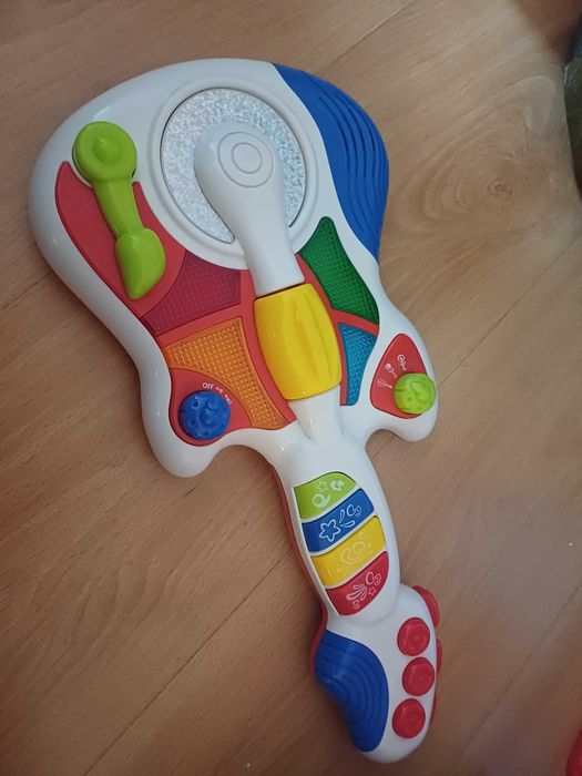 Brinquedo Guitarra eletrica chicco