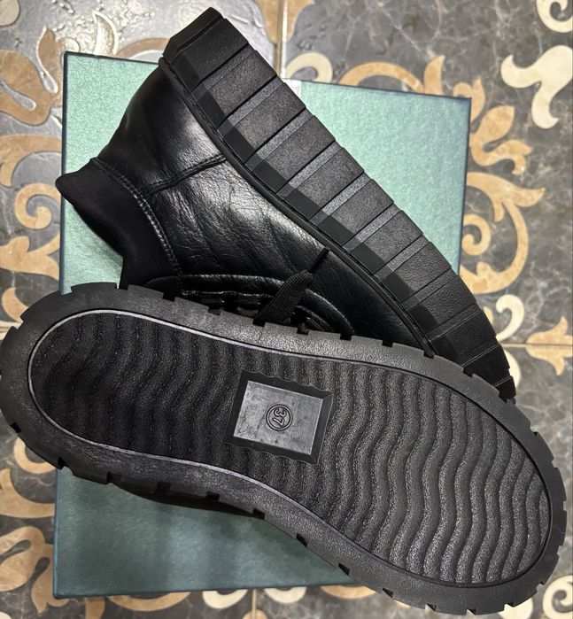 Жіночі черевики