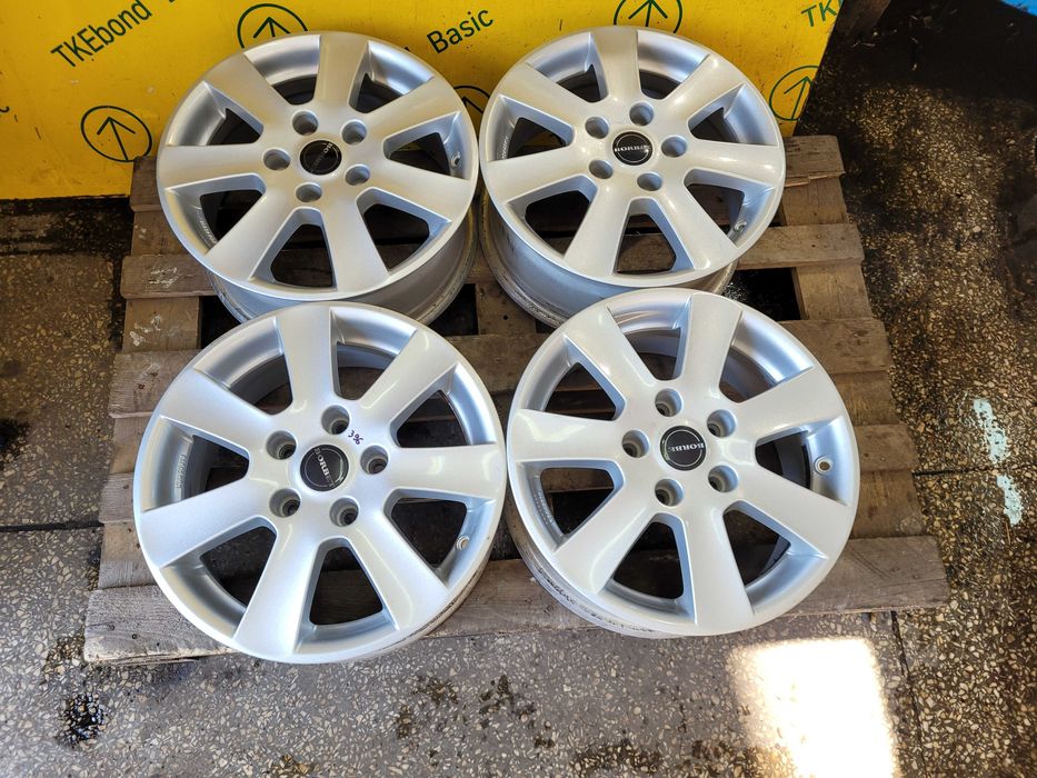 Alufelgi 5x120 16 Borbet BMW 1 3 E46 E90 E36 VW T5 T6 ET35