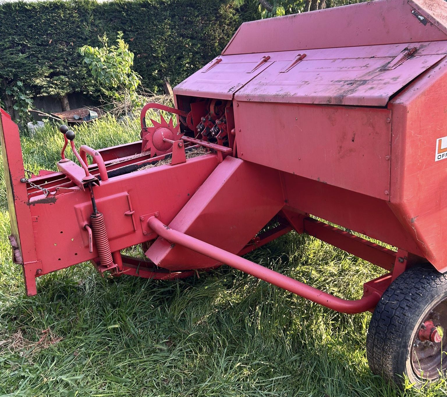 Enfardadeira LERDA 1100 em excelente estado