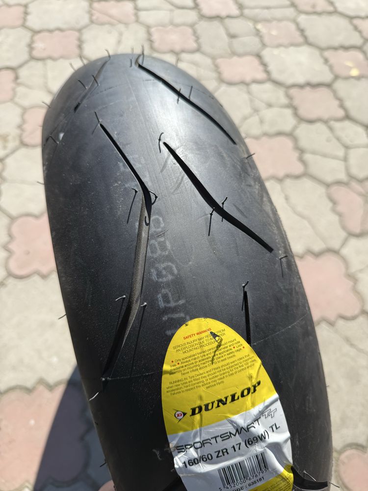 160/60-17 dunlop