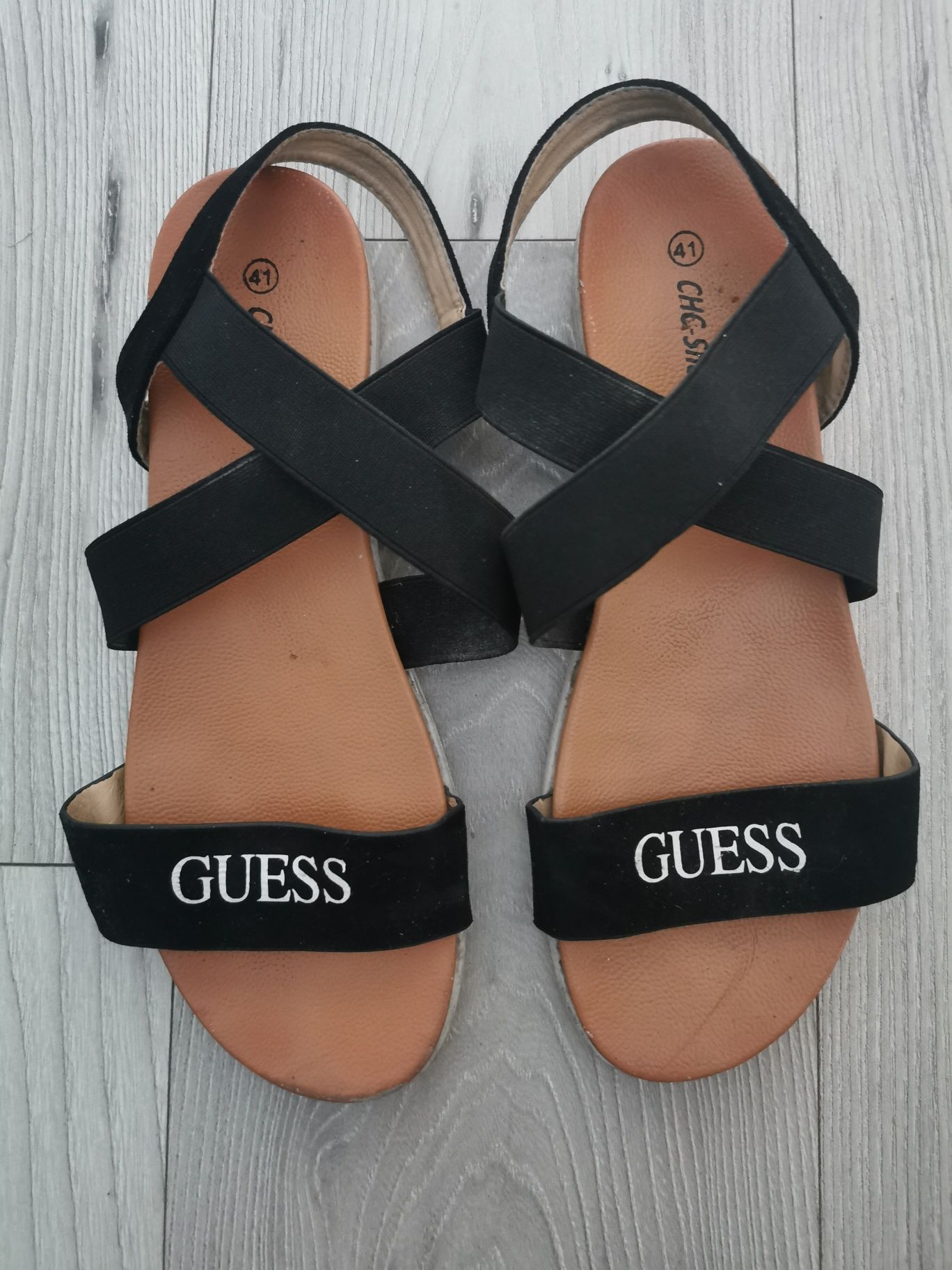 Sandały guess 41