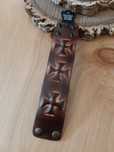 Pulseira em pele os templarios