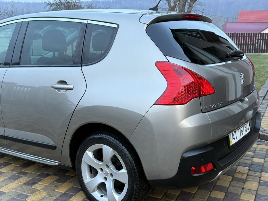PEUGEOT 3008 пробіг 197 тис км