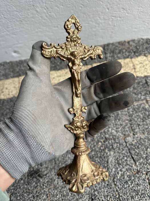 Zabytkowy krzyż jezus antyk krzyżyk figura krzyża